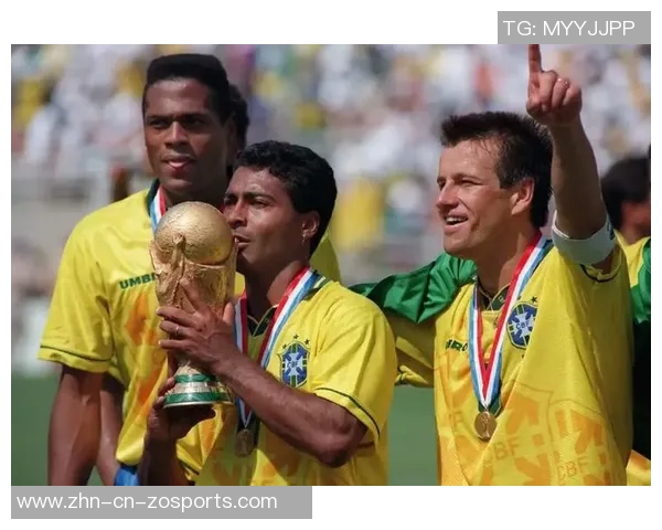 瓦斯科达迦马主帅赞库蒂尼奥刻苦训练称罗马里奥为足球巨星