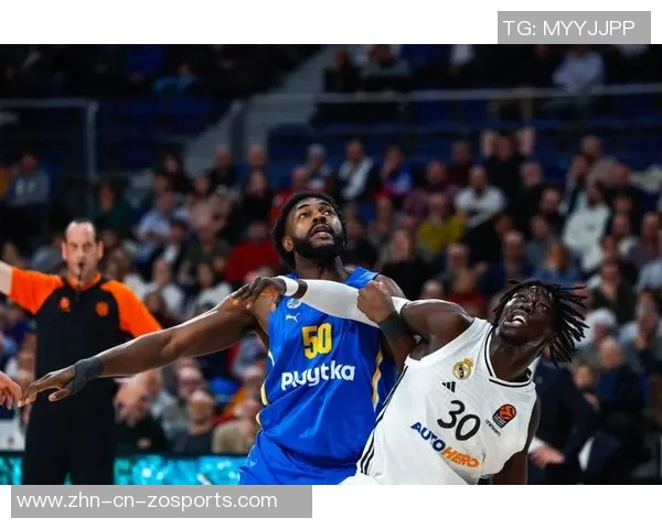 特拉维夫马卡比因球迷种族歧视事件遭罚款引发广泛关注 特拉维夫马卡比因球迷种族歧视事件遭罚款引发广泛关注