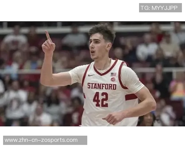 国王主帅称赞雷诺换防能力与考德威尔搭档提升球队表现