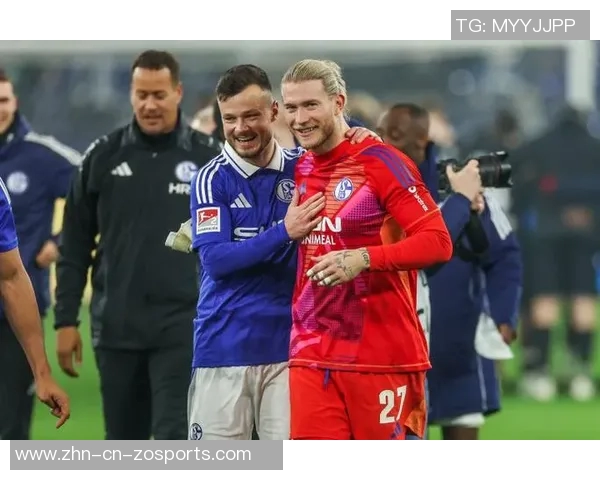 沙尔克球员尤尼斯与卡里乌斯冲突升级球队决定让其离队处理 沙尔克球员尤尼斯与卡里乌斯冲突升级球队决定让其离队处理